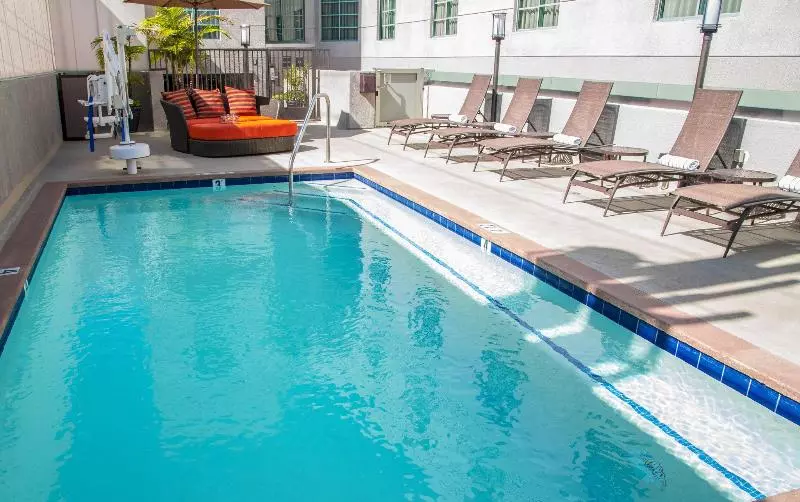 هتل Palihouse West Hollywood