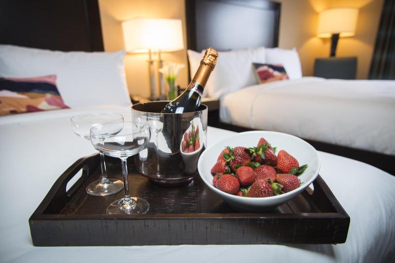 Отель Palihouse West Hollywood