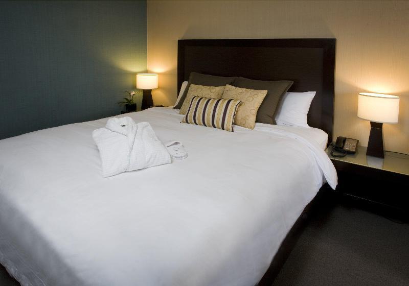 Отель Palihouse West Hollywood