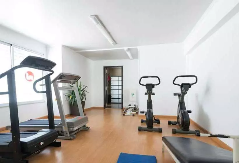 Urquiza Apart Hotel & Suites