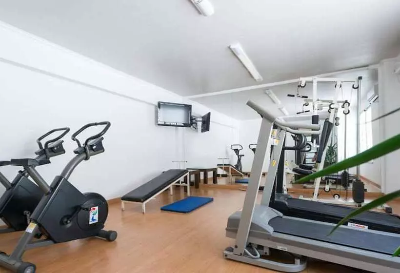 Urquiza Apart Hotel & Suites