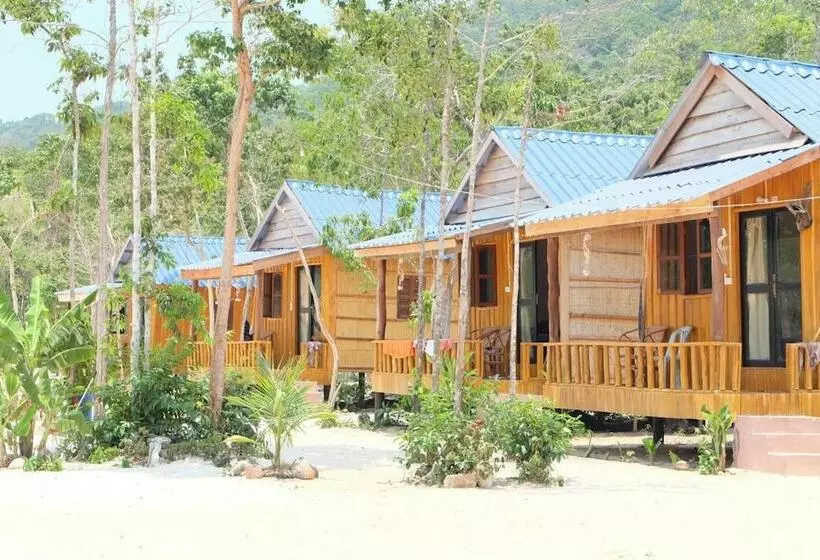 Hotelli Dolphin Bay Resort