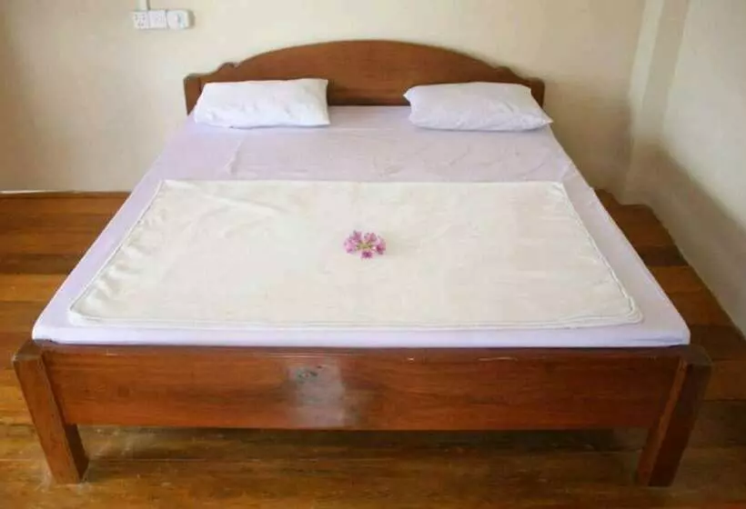 Hotelli Dolphin Bay Resort