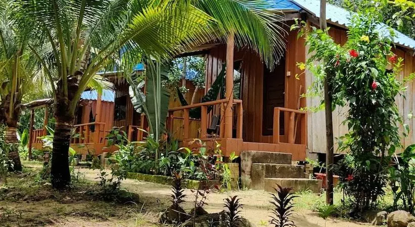 Hotelli Dolphin Bay Resort