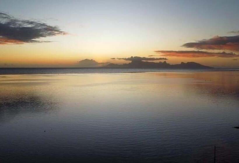 هتل Pension Te Miti Hostel