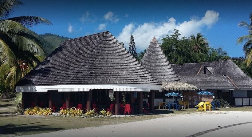 هتل Pension Te Miti Hostel