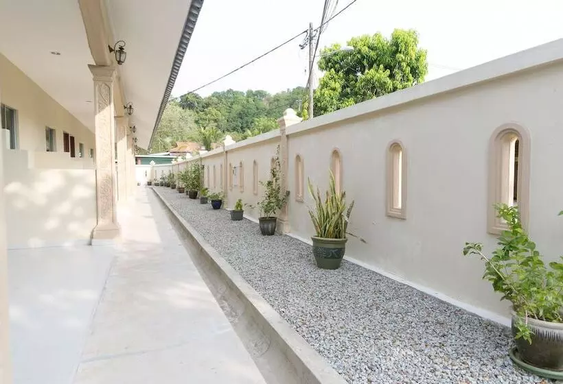 هتل Sri Melor Inn