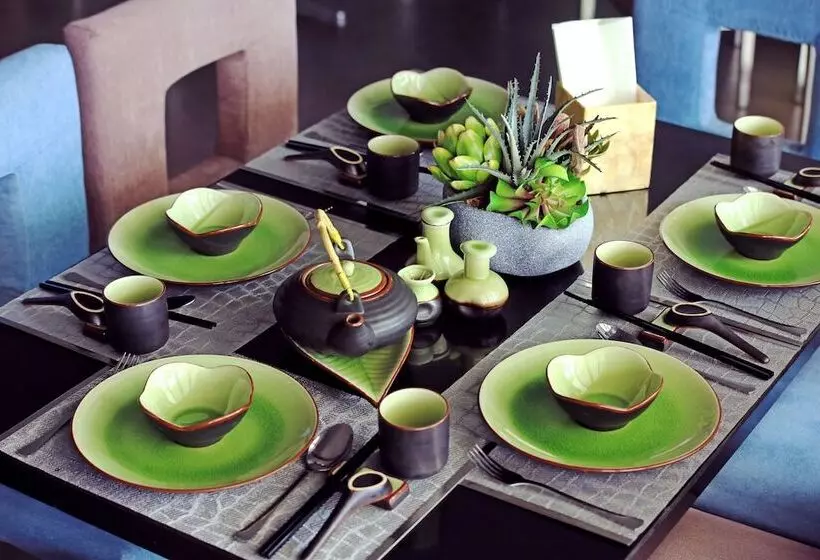 Hotelli The Oriental Leyte