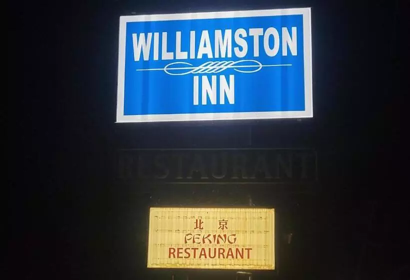 Hotelli Williamston Inn