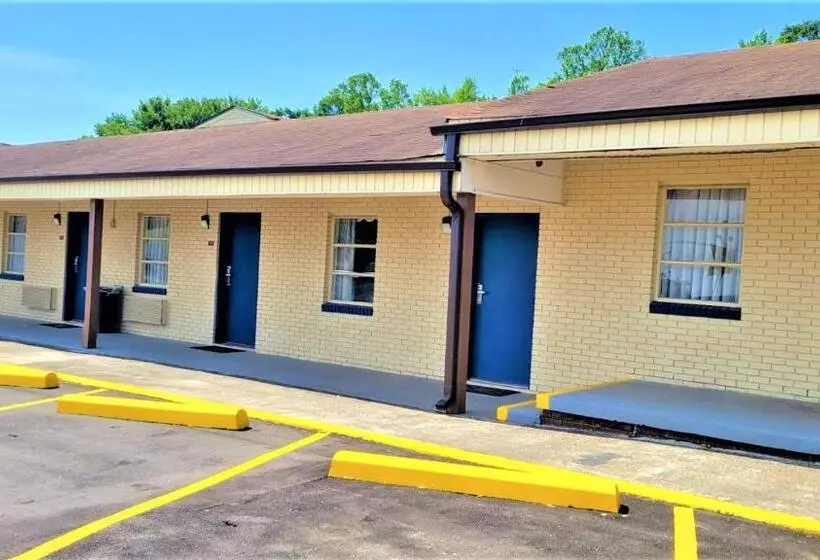 Hotelli Williamston Inn