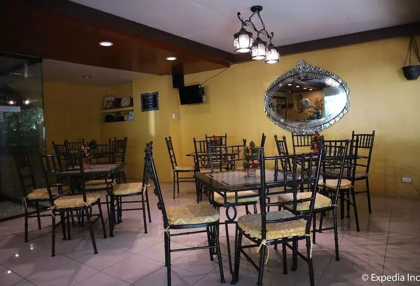 Hotelli Splash Mountain Resort