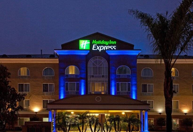 호텔 Holiday Inn Express San Diego Sorrento Valley, An Ihg