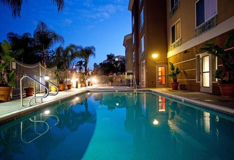 호텔 Holiday Inn Express San Diego Sorrento Valley, An Ihg