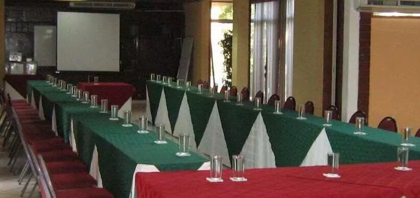 호텔 Mediterráneo Plaza