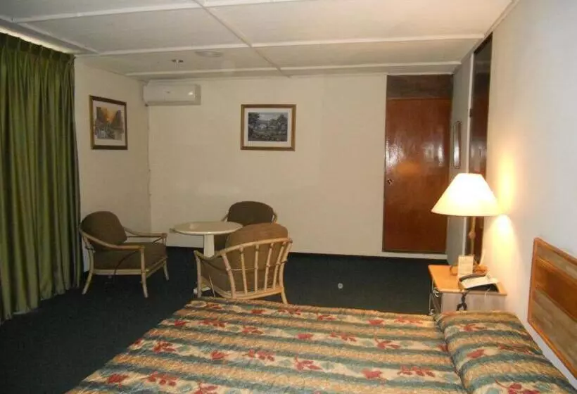 호텔 Mediterráneo Plaza