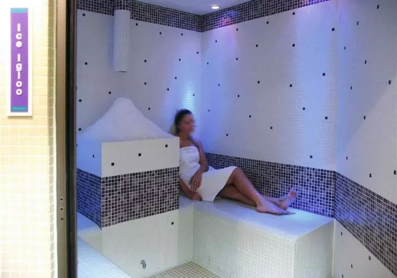 Mercure Sheffield St Paul S Hotel & Spa