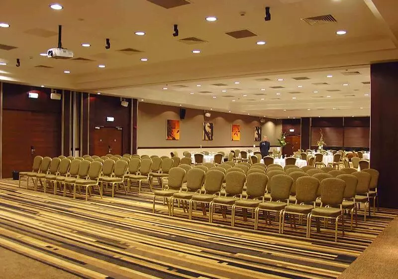 Mercure Sheffield St Paul S Hotel & Spa