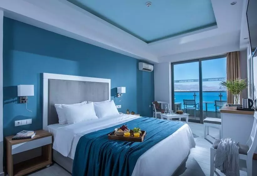 ホテル Mistral Mare