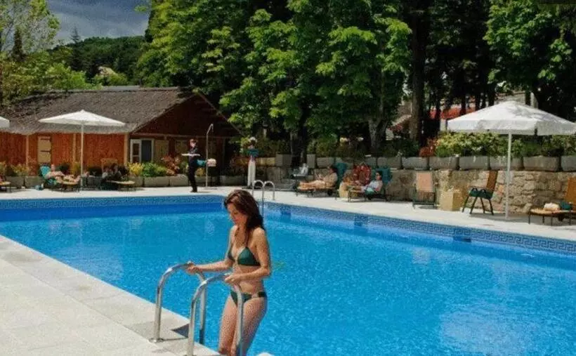 Отель Palacio De Miraflores