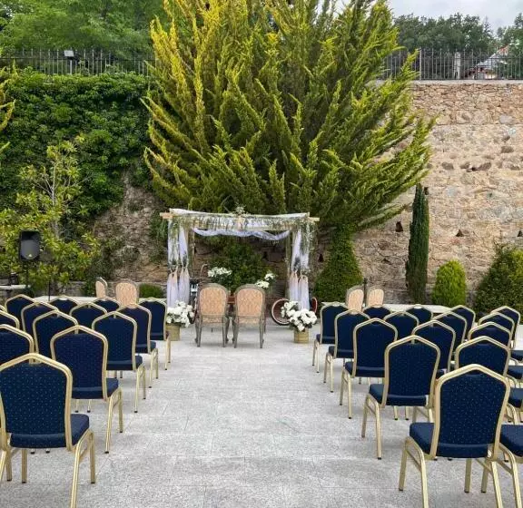 Отель Palacio De Miraflores