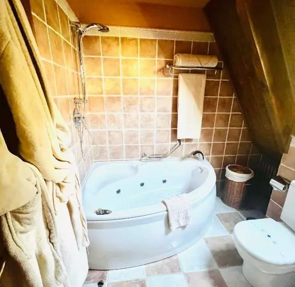 Отель Palacio De Miraflores