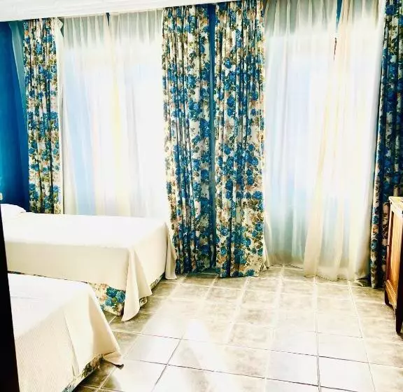 Отель Palacio De Miraflores