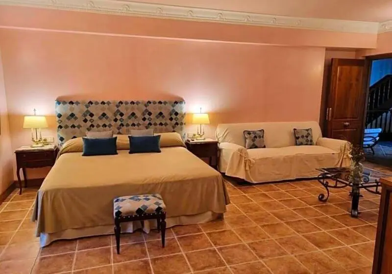 هتل Palacio De Miraflores
