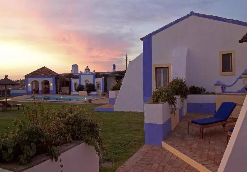 Сельский отель Herdade Do Touril