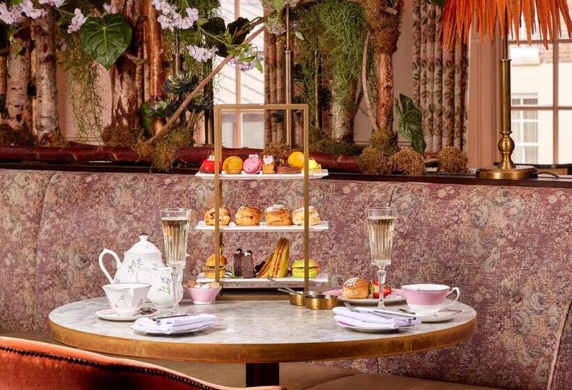 فندق Richmond Hill