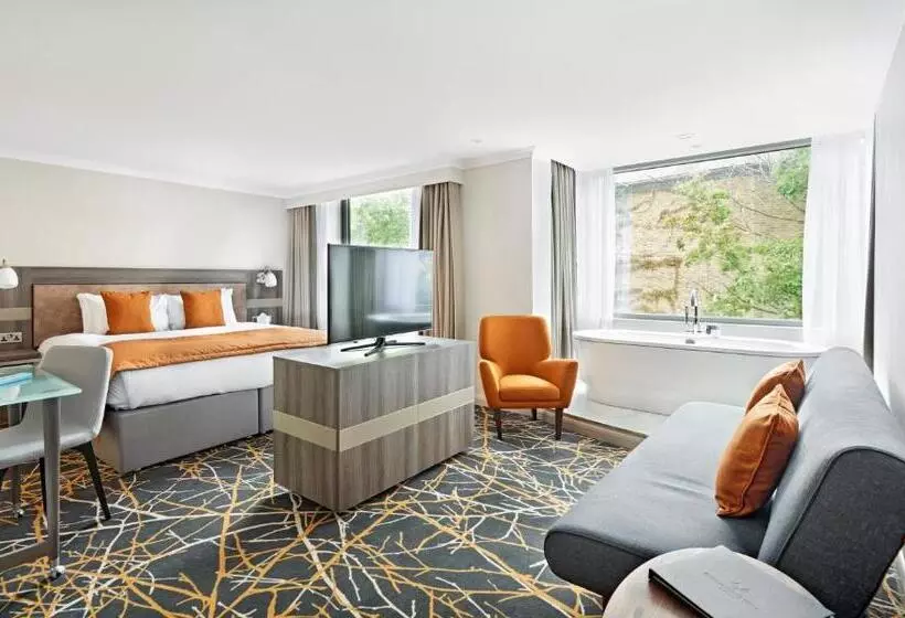 هتل Richmond Hill