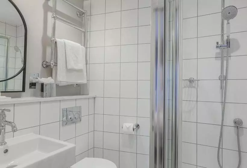 هتل Richmond Hill