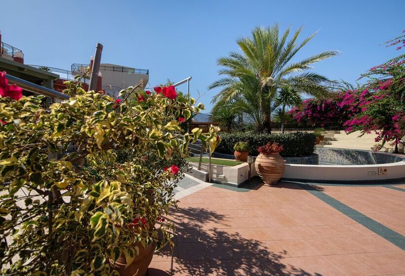 Hydramis Palace Beach Resort