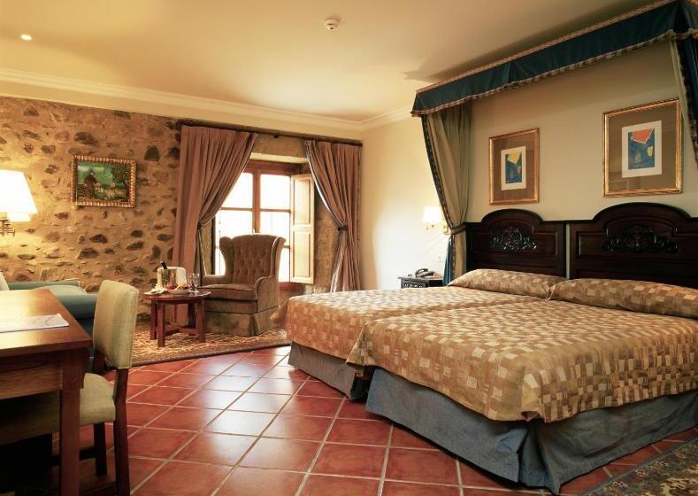 Parador De Santo Domingo Bernardo De Fresneda