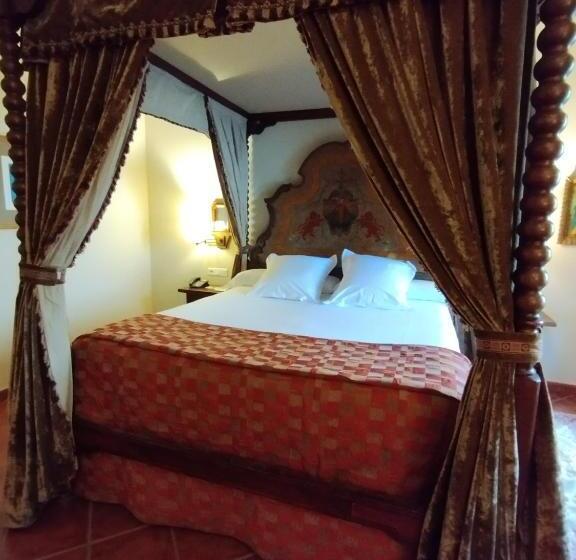 Parador De Santo Domingo Bernardo De Fresneda