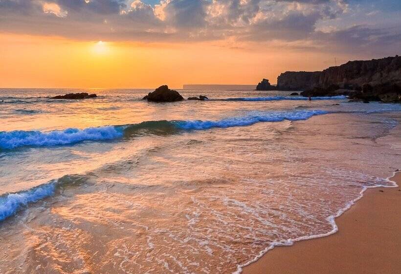 Pontalaia Apartamentos Turisticos