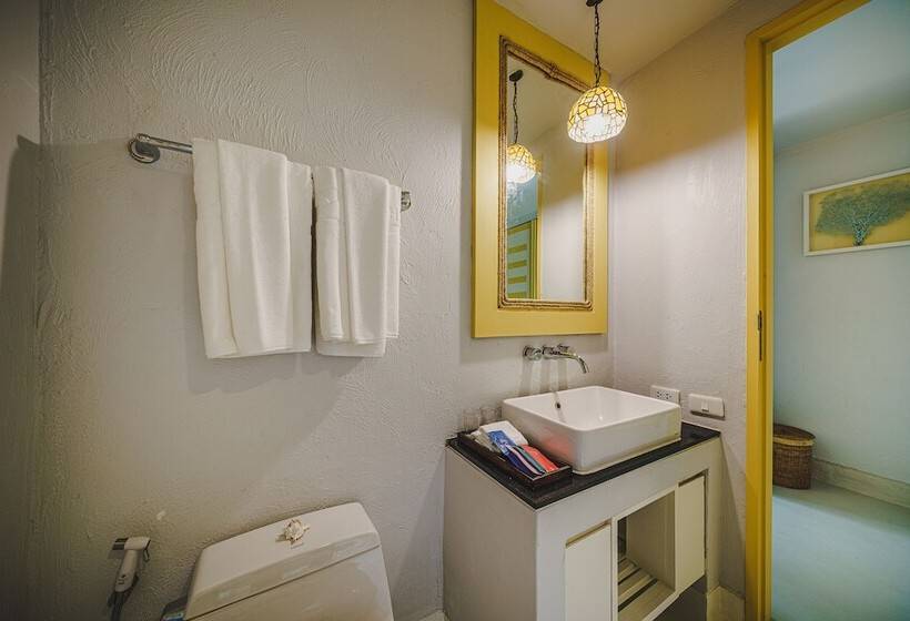 The Peri Hotel Hua Hin