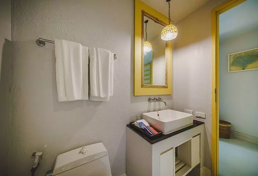 The Peri Hotel Hua Hin