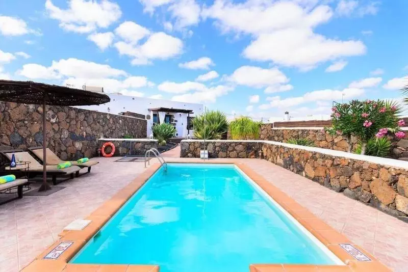 El Caserío De Güime