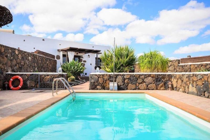 El Caserío De Güime