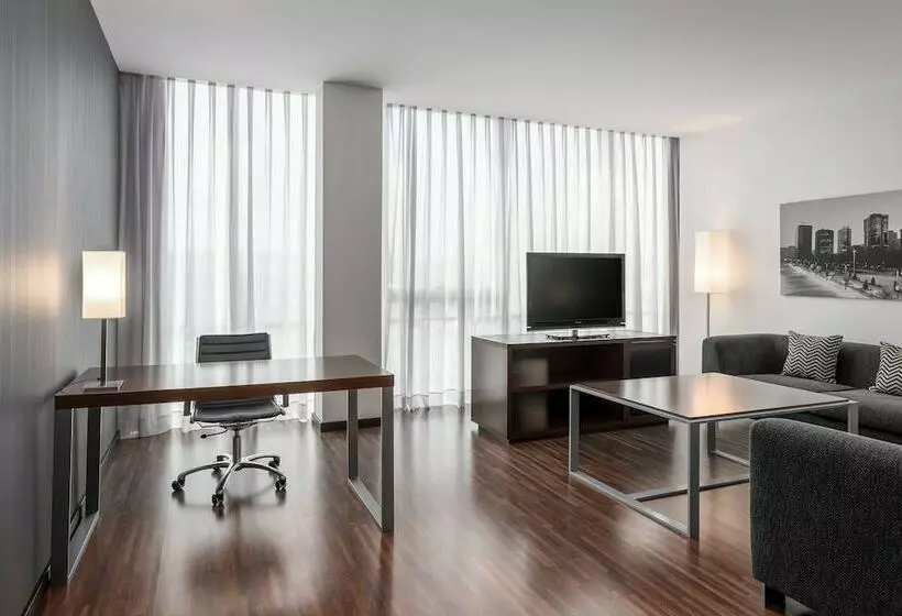 Ac Hotel La Finca By Marriott