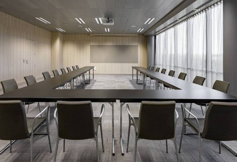 Ac Hotel La Finca By Marriott