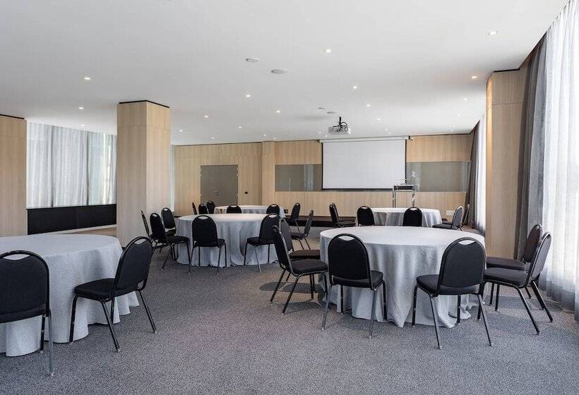 Ac Hotel La Finca By Marriott