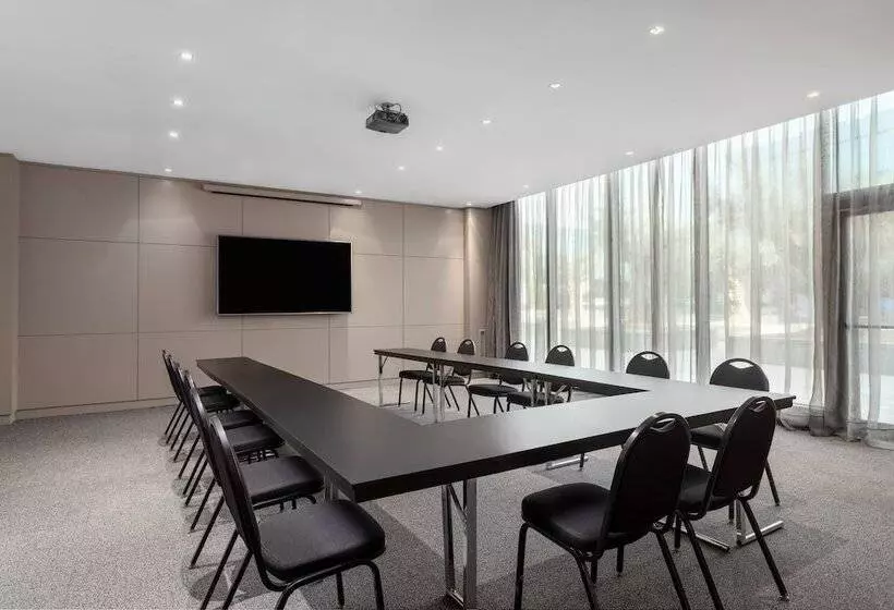 Ac Hotel La Finca By Marriott