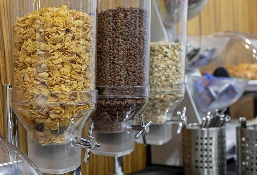 בית מלון כפרי Alda Cardena