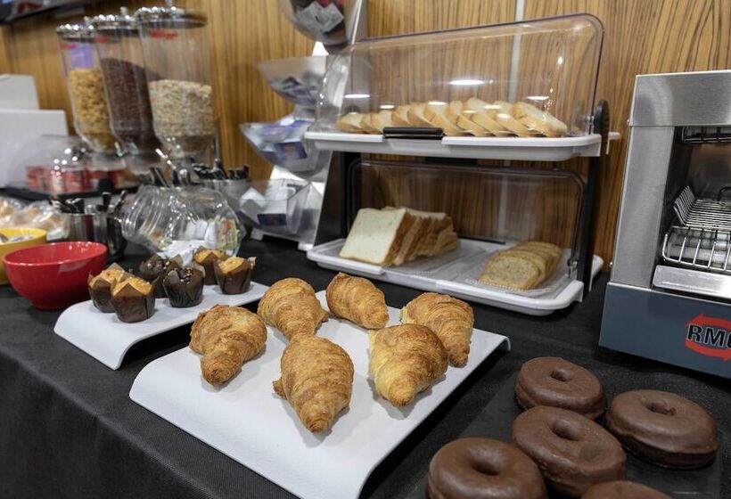 בית מלון כפרי Alda Cardena