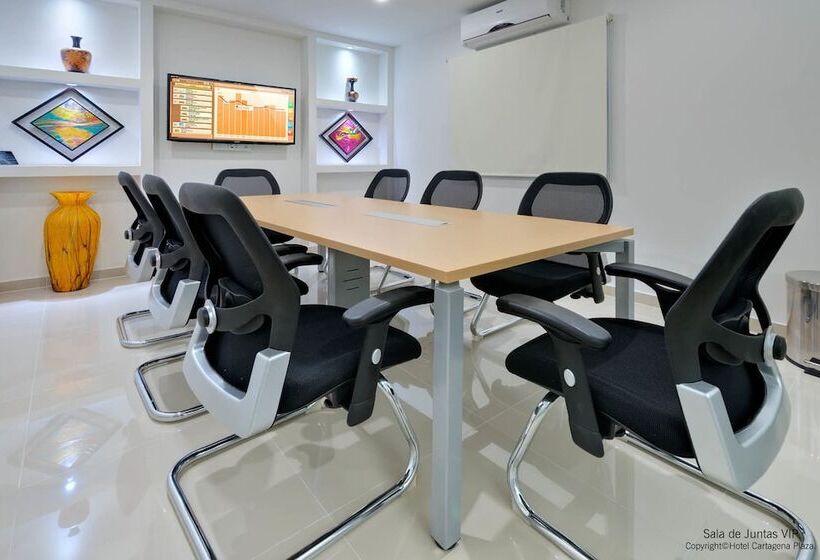 هتل Cartagena Plaza