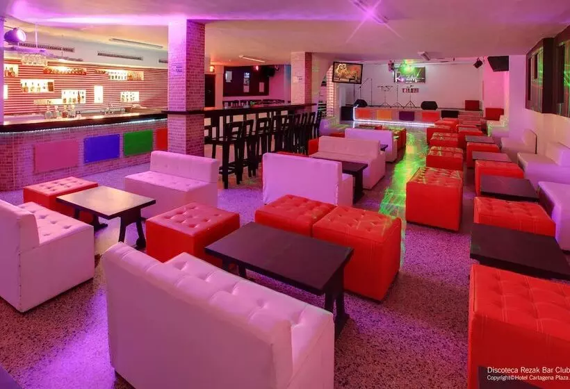 Отель Cartagena Plaza