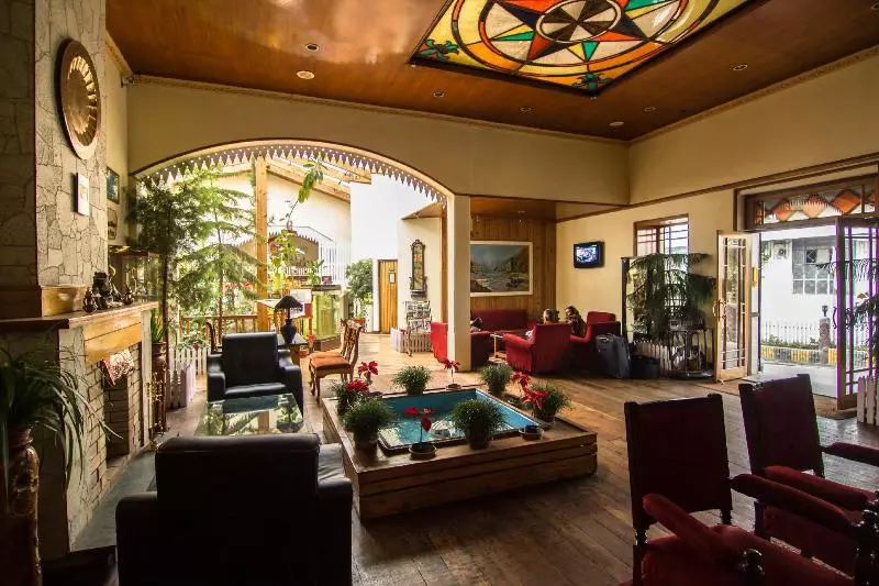 هتل Central Heritage Resort & Spa, Darjeeling