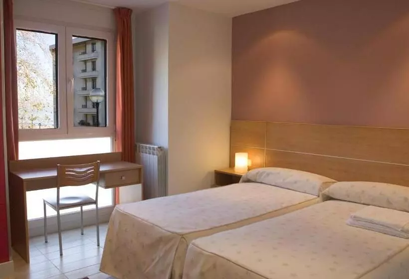 Отель Ekia Pentsioa