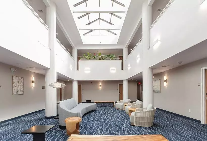 Отель Fairfield By Marriott Inn & Suites San Francisco Pacifica